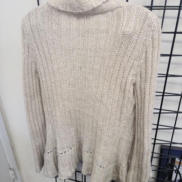 To The Max Ruffled Cardigan - Picture 6 of 6